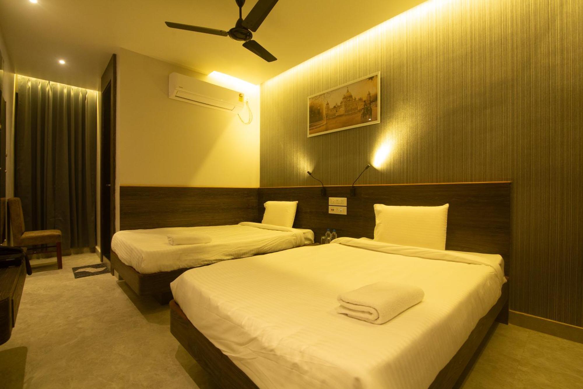Hotel Palace View Murshidabad Exterior foto